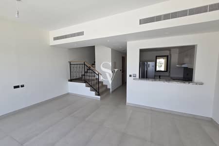 大马士革湖住宅， 迪拜 4 卧室联排别墅待租 - 位于大马士革湖住宅，布拉瓦海岸别墅 4 卧室的联排别墅 155000 AED - 15763842