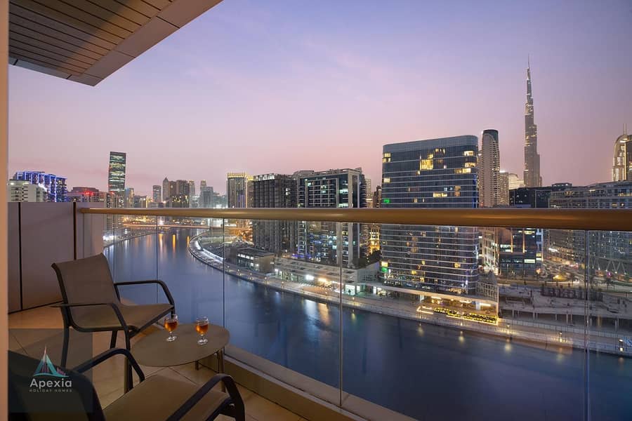 6 Hotel-apartment-with-dubai-canal-view1. jpg
