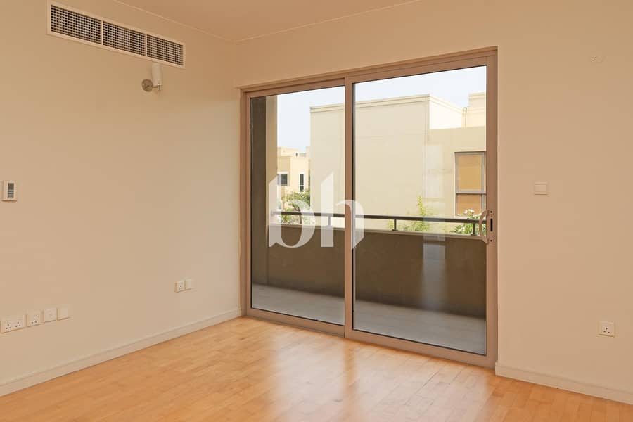 10 Room 2 Jpg