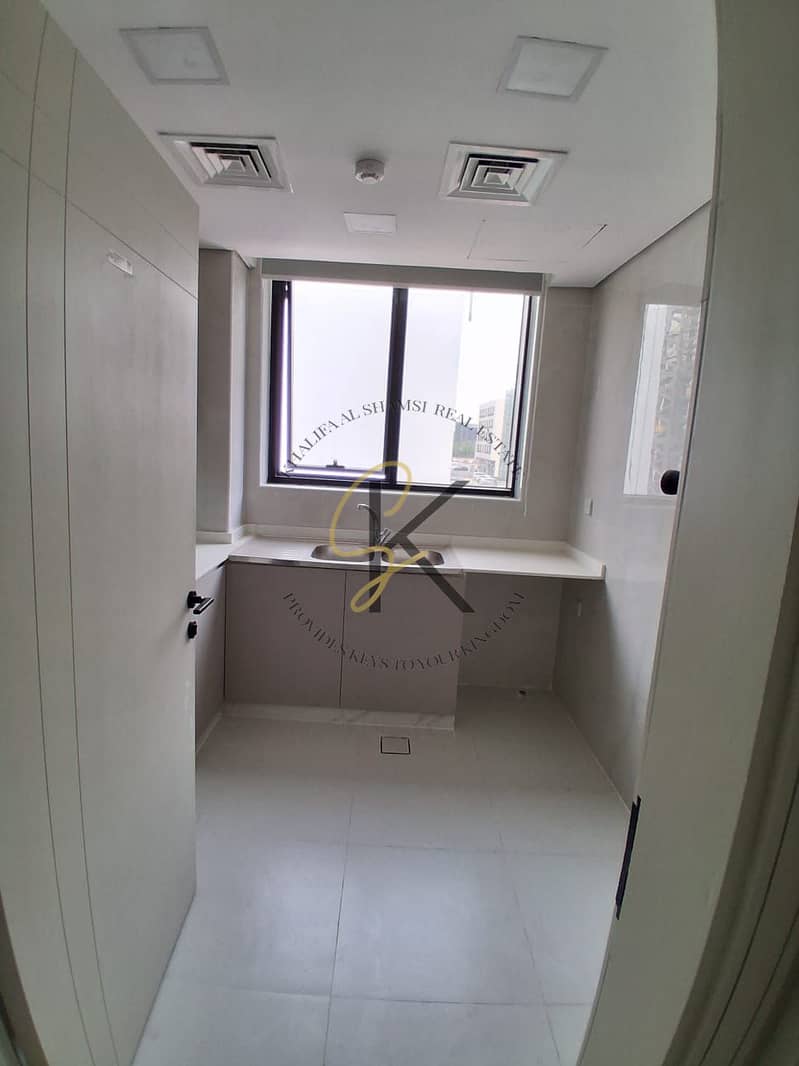 10 44253. jpg