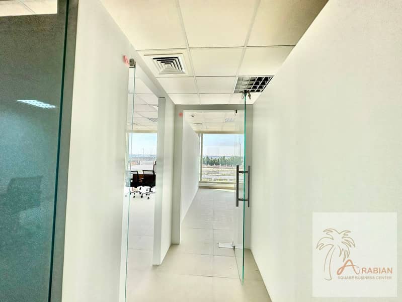 11 HALLWAY OFFICE. jpeg