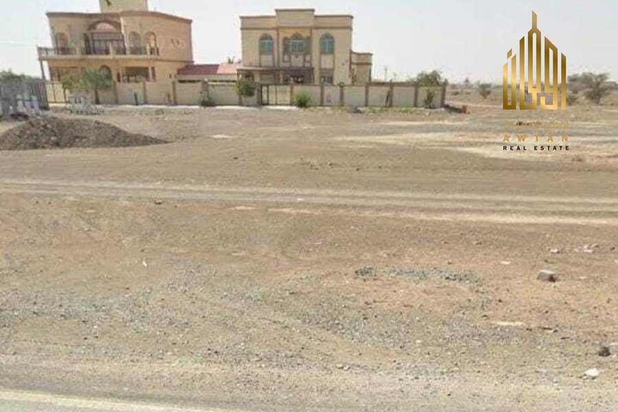 Corner residential land for sale in Manama 5 Corner residential land for sale in Manama 5