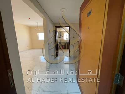 2 Camere Appartamento in Affitto a Al Qulayaah, Sharjah - WhatsApp Image 2026-07-08 at 10.18. 29 PM. jpeg 2 Camere Appartamento in Affitto a Al Qulayaah, Sharjah - WhatsApp Image 2026-07-08 at 10.18. 29 PM. jpeg
