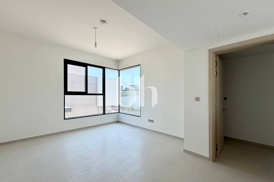 11 images image img