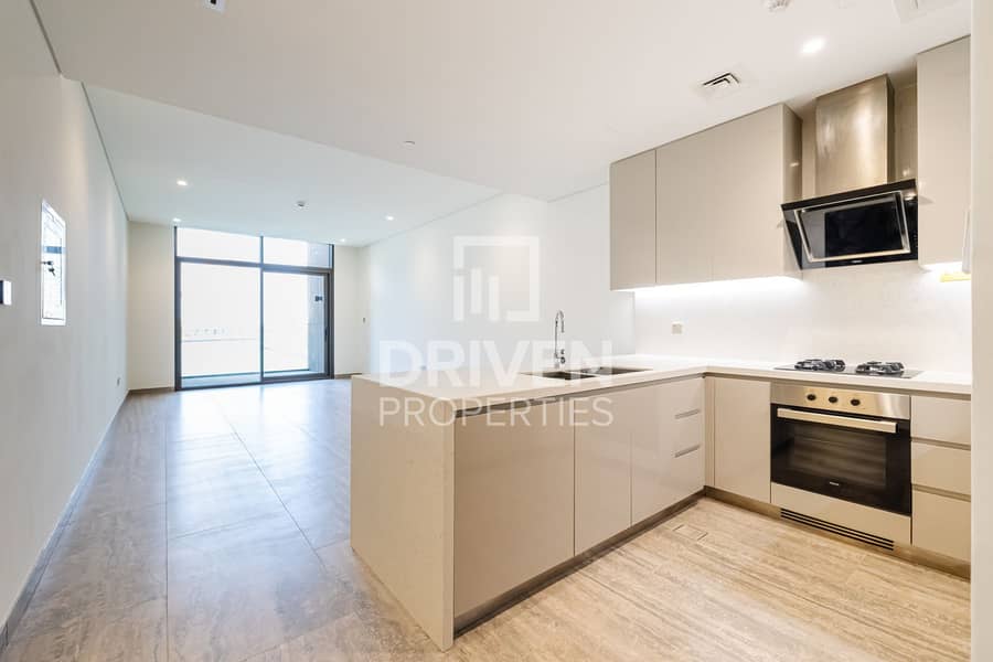 Waterfront Living | Vacant Unit with Maids Room Waterfront Living | Vacant Unit with Maids Room