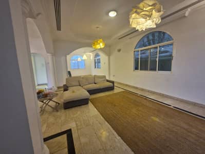 4 Bedroom Villa for Rent in Jumeirah, Dubai - WhatsApp Image 2026-07-09 at 11.34. 17 AM (1). jpeg 4 Bedroom Villa for Rent in Jumeirah, Dubai - WhatsApp Image 2026-07-09 at 11.34. 17 AM (1). jpeg