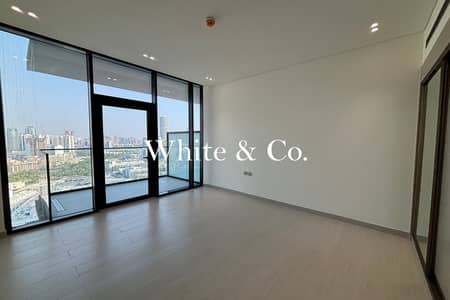 Studio for Sale in Jumeirah Village Circle (JVC), Dubai - New High Floor | Pool & Open View |Vacant