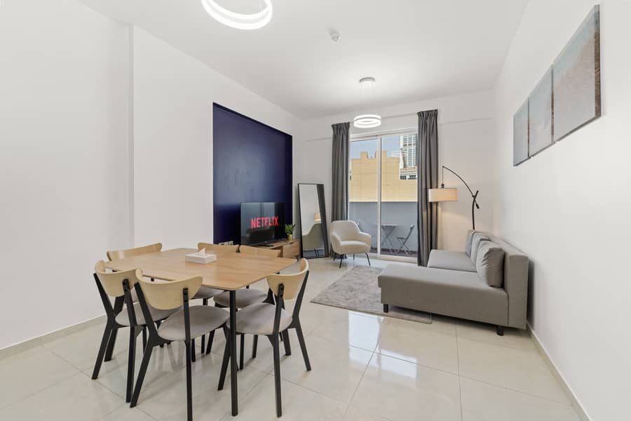 4 04-Dining-Area. jpg