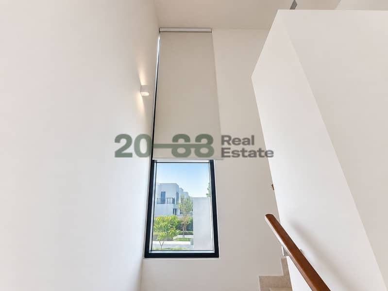 8 Photo2. jpg