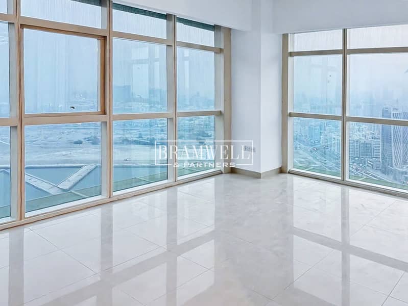 Stunning Canal View | Spacious | Prime Location Stunning Canal View | Spacious | Prime Location
