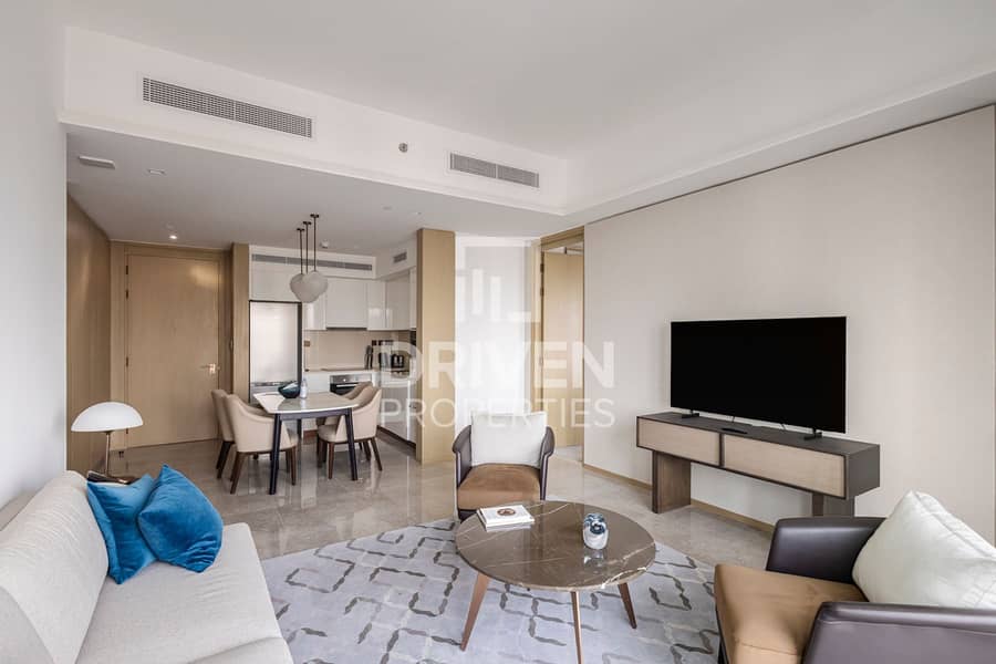 Elegant Unit with Unique Layout | Spacious Elegant Unit with Unique Layout | Spacious