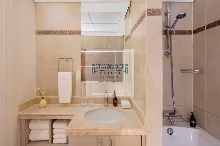 4 Bathroom 3. jpg