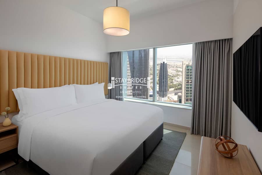 3 3BR - Bedroom1 - SZR - Dubai Financial Centre. jpg