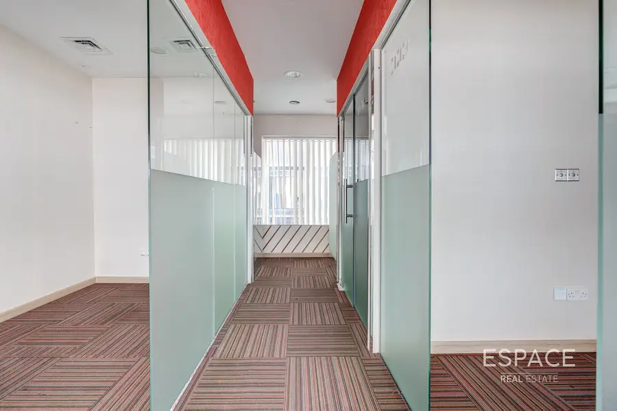 Premium Tower | Multiple Cabins | Prime Location