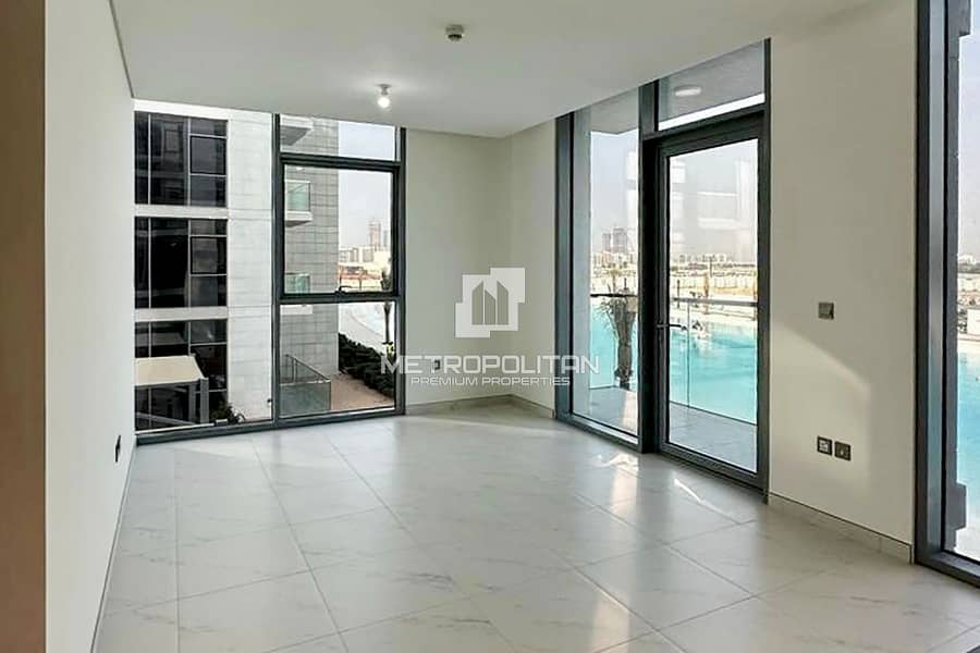 Full Lagoon View | Modern Upgrade | Prime Spot Full Lagoon View | Modern Upgrade | Prime Spot
