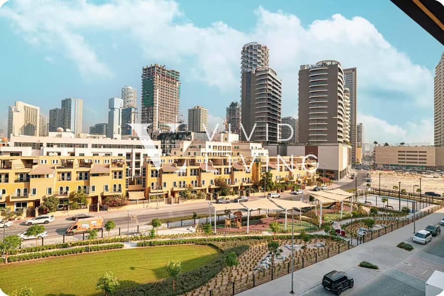 Vacant | Fully Furnished | Park View Vacant | Fully Furnished | Park View