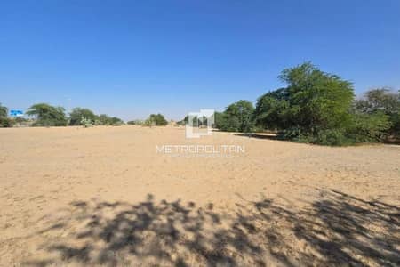Mixed Use Land in vendita a Al Hamriyah, Sharjah - Terreno a uso misto a Al Hamriyah，Argoub Industrial, 700000 AED - 15770723