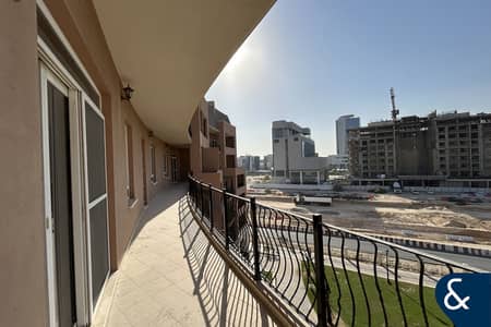 3 Camere Appartamento in affitto a Motor City, Dubai - Appartamento a Motor City,Uptown Motor City,Abbey Crescent,Abbey Crescent 2, 3 camere da letto, 160000 AED - 15770776 3 Camere Appartamento in affitto a Motor City, Dubai - Appartamento a Motor City,Uptown Motor City,Abbey Crescent,Abbey Crescent 2, 3 camere da letto, 160000 AED - 15770776