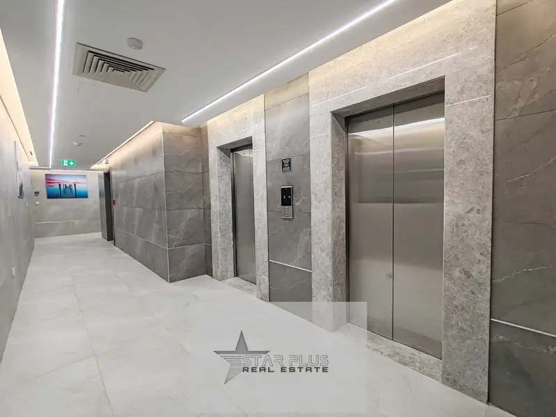 ALMOST BRAND NEW SPACIOUS & LUXURIOUS 2 + MAID OR STORE ROOM WITH CLOSED KITCHEN,LAUNDARY ROOM AND PARKING.