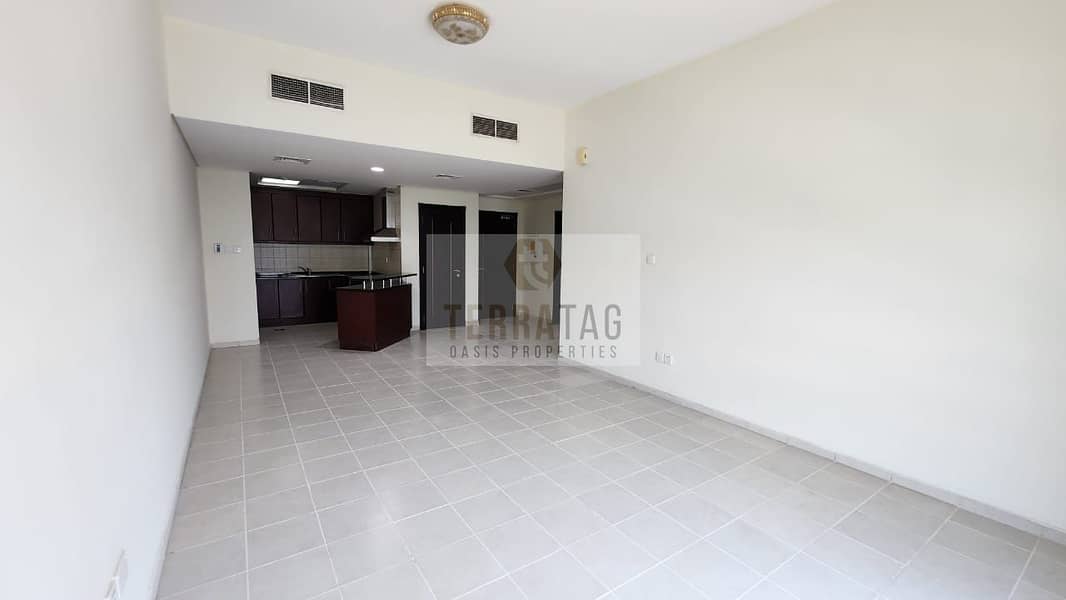 11 1000171596. jpg