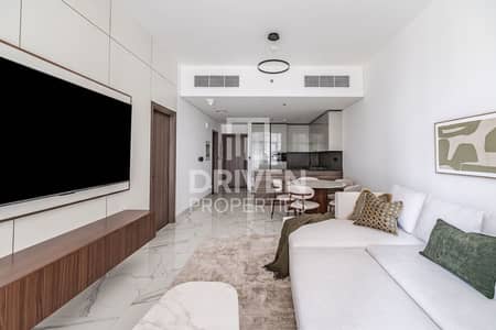 1 Bedroom Apartment for Rent in Business Bay, Dubai - Spacious Layout | Community View | Brand New 1 Bedroom Apartment for Rent in Business Bay, Dubai - Spacious Layout | Community View | Brand New