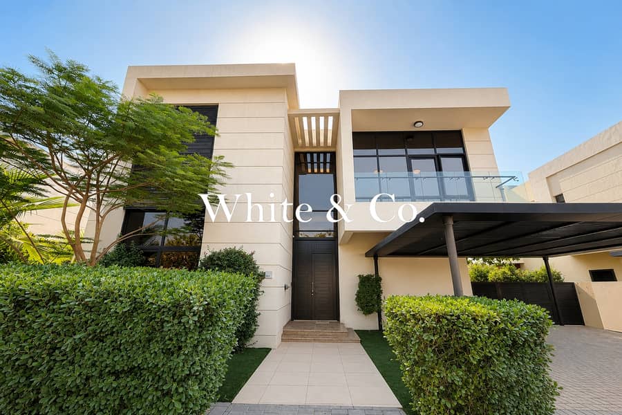 Singe Row | V3 Layout | Golf Course View Singe Row | V3 Layout | Golf Course View