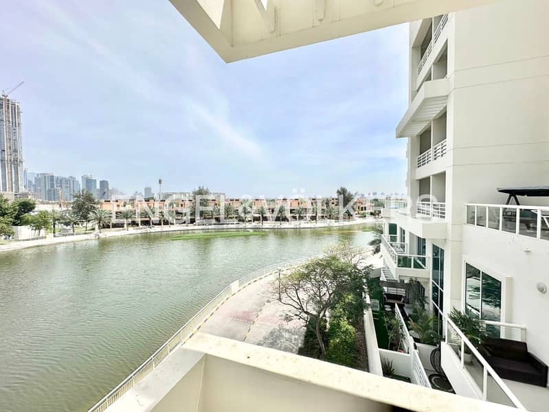 Lake View | Renovated | Largest Unit Lake View | Renovated | Largest Unit