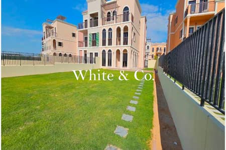 Townhouse de 5 chambres à à louer à Jumeirah, Dubai - Maison de ville à Jumeirah，La Mer，Port de La Mer，Sur La Mer, 5 chambres, 1200000 AED - 15771311