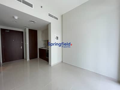 1 Bedroom Flat for Rent in Business Bay, Dubai - Spacious Layout | Community View | Available
