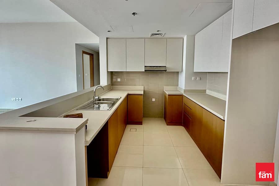 High Floor | Semi Closed Kitchen | Spacious High Floor | Semi Closed Kitchen | Spacious