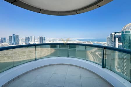 3 Bedroom Apartment for Rent in Al Khan, Sharjah - Well Maintained 3BHK In ANWAR TOWER AL KHAN SHJ Panoramic Lake - Sea View