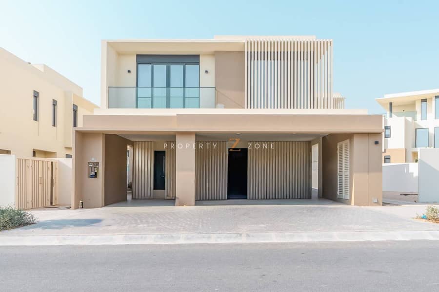 Large Corner Plot | Landscaped Garden | Elevator Large Corner Plot | Landscaped Garden | Elevator