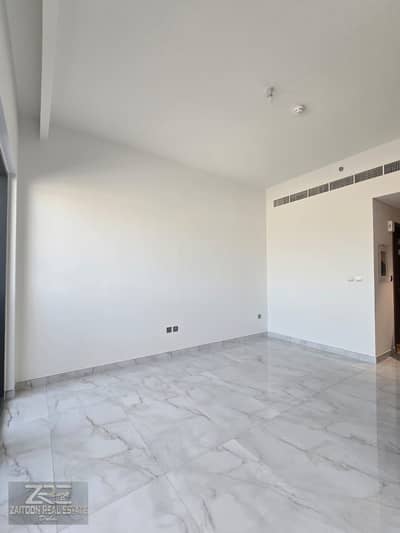 Estudio para en Alquiler en Dubai Studio City, Dubai - 7ffcbf71-6162-4511-96c5-9b6ba4918f22. jpeg Estudio para en Alquiler en Dubai Studio City, Dubai - 7ffcbf71-6162-4511-96c5-9b6ba4918f22. jpeg