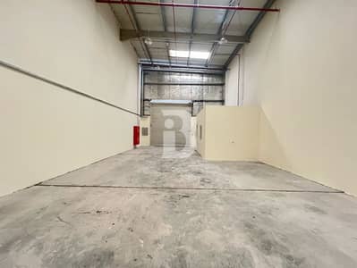 Warehouse zum zur Miete in Jebel Ali, Dubai - Lagerhalle in Jebel Ali，Jebel Ali Industrial Area, 110000 AED - 15773647