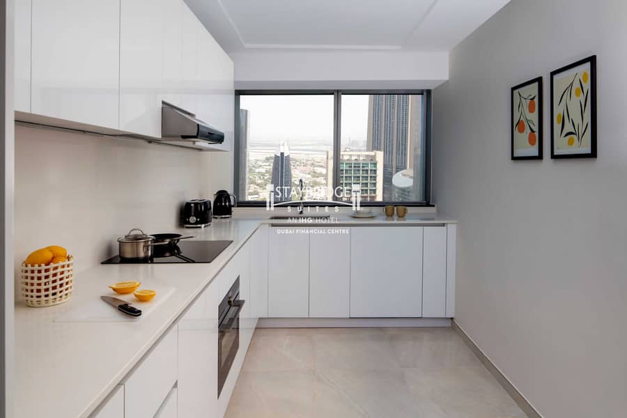 17 2BR Kitchen SZR - Dubai Financial Centre. jpg