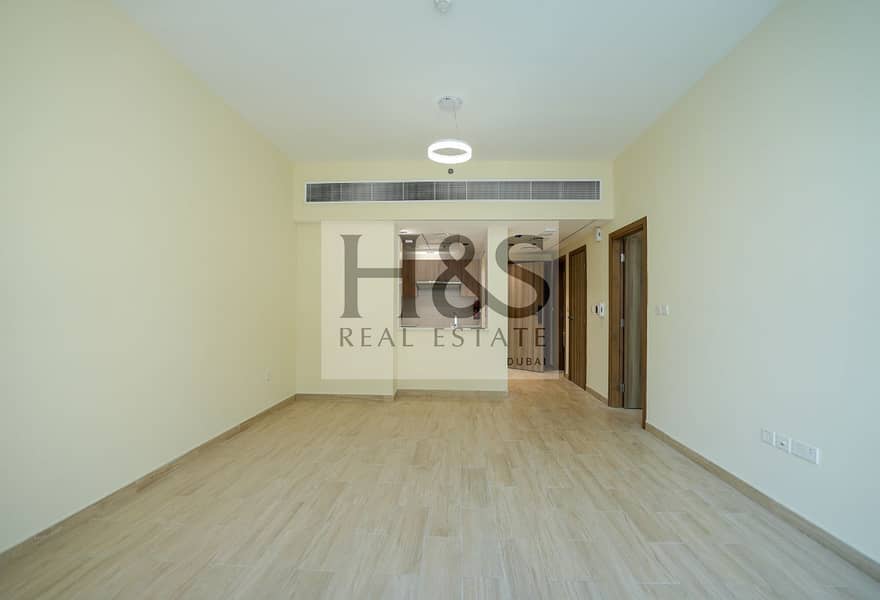 3 d6145b9c-c310-47e8-bad0-da71e6899da9. jpg