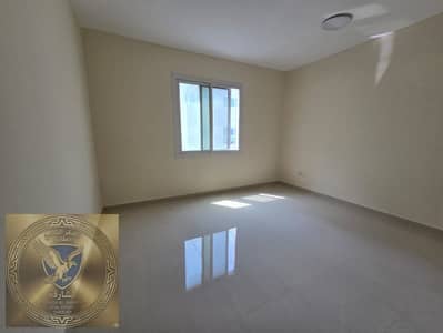 Appartement de 2 chambres à à louer à Al Qulayaah, Sharjah - WhatsApp Image 2026-07-09 at 10.27. 56 AM. jpeg Appartement de 2 chambres à à louer à Al Qulayaah, Sharjah - WhatsApp Image 2026-07-09 at 10.27. 56 AM. jpeg