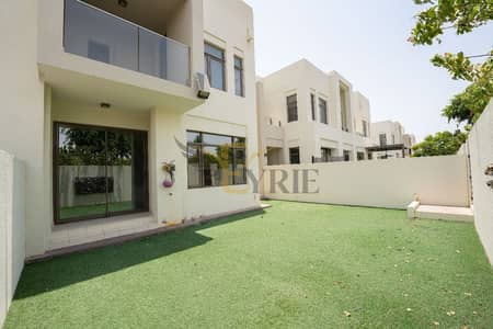 Villa de 4 chambres à à louer à Reem, Dubai - image_0