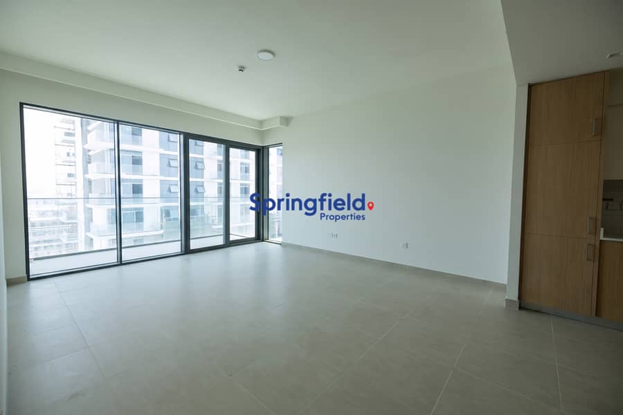 High Floor | Sea and Burj Khalifa View | Spacious High Floor | Sea and Burj Khalifa View | Spacious