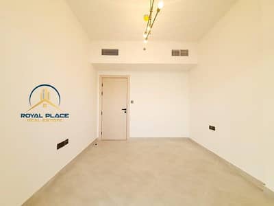 2 Slaapkamers Appartement te Huur in Al Jaddaf, Dubai - WhatsApp Image 2025-06-02 at 18.37. 16 (3)_3_11zon. jpeg 2 Slaapkamers Appartement te Huur in Al Jaddaf, Dubai - WhatsApp Image 2025-06-02 at 18.37. 16 (3)_3_11zon. jpeg