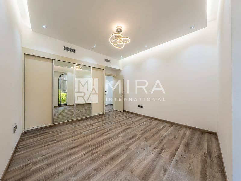 17 MJG00234-HDR