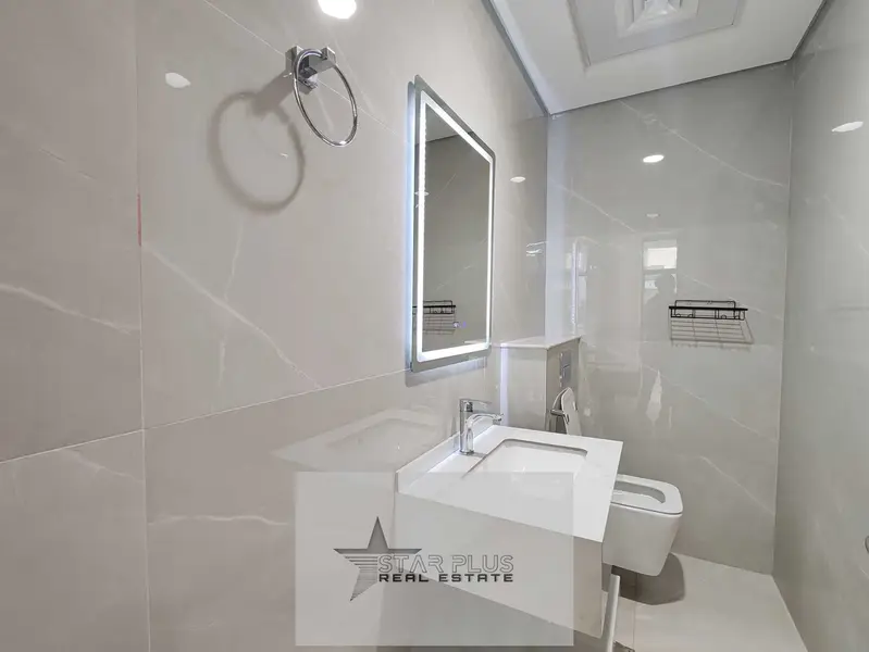ALMOST BRAND NEW SPACIOUS & LUXURIOUS 2 + MAID OR STORE ROOM WITH CLOSED KITCHEN,LAUNDARY ROOM AND PARKING.