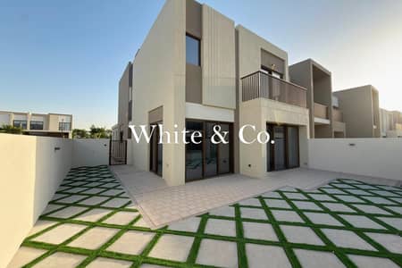 Townhouse de 4 chambres à à louer à Villanova, Dubai - Maison de ville à Villanova,La Violeta,La Violeta 1, 4 chambres, 185000 AED - 15749170 Townhouse de 4 chambres à à louer à Villanova, Dubai - Maison de ville à Villanova,La Violeta,La Violeta 1, 4 chambres, 185000 AED - 15749170