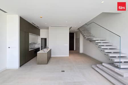 3 Bedroom Townhouse for Rent in Nad Al Sheba, Dubai - Spacious Layout Lift Brand New 3 Bedroom Townhouse for Rent in Nad Al Sheba, Dubai - Spacious Layout Lift Brand New