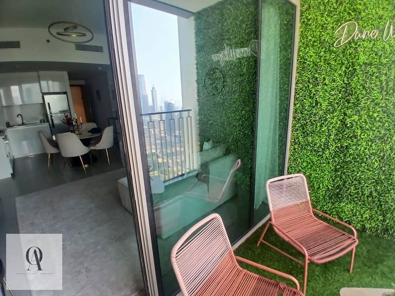 15 Balcony 1. jpeg