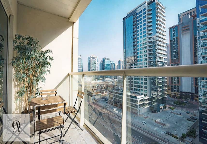 12 Balcony. jpeg