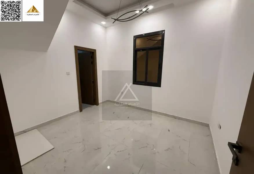 18 batch_1312x894 (17). webp
