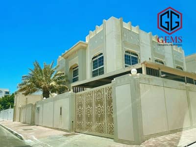 5 habitaciones Villa para en Alquiler en Jumeirah, Dubai - WhatsApp Image 2026-06-16 at 1.46. 30 PM. jpeg 5 habitaciones Villa para en Alquiler en Jumeirah, Dubai - WhatsApp Image 2026-06-16 at 1.46. 30 PM. jpeg