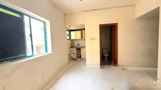 Studio te Huur in Muwaileh Commercial, Sharjah - 4ac6af69-ac64-4c0b-aad2-93c8e4c62a32. jpeg