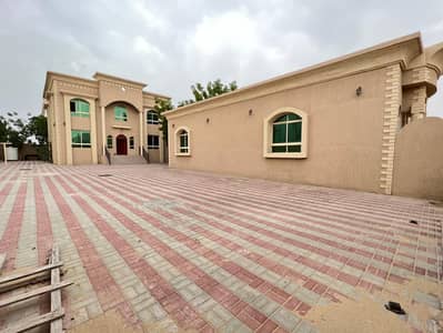 8 habitaciones Villa para en Alquiler en Al Jurf, Ajman - 1aaacd09-4f31-4c87-adc0-4c414ae706e7. jpg 8 habitaciones Villa para en Alquiler en Al Jurf, Ajman - 1aaacd09-4f31-4c87-adc0-4c414ae706e7. jpg